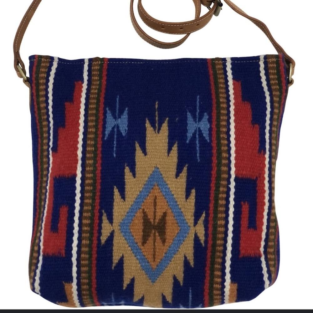 Huntley Equestrian cross body bag.